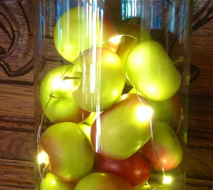 luisa-heymann-lifestyle-apple-display